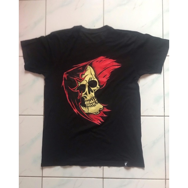 Famous T-Shirt Second