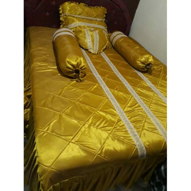 Sprei pengantin