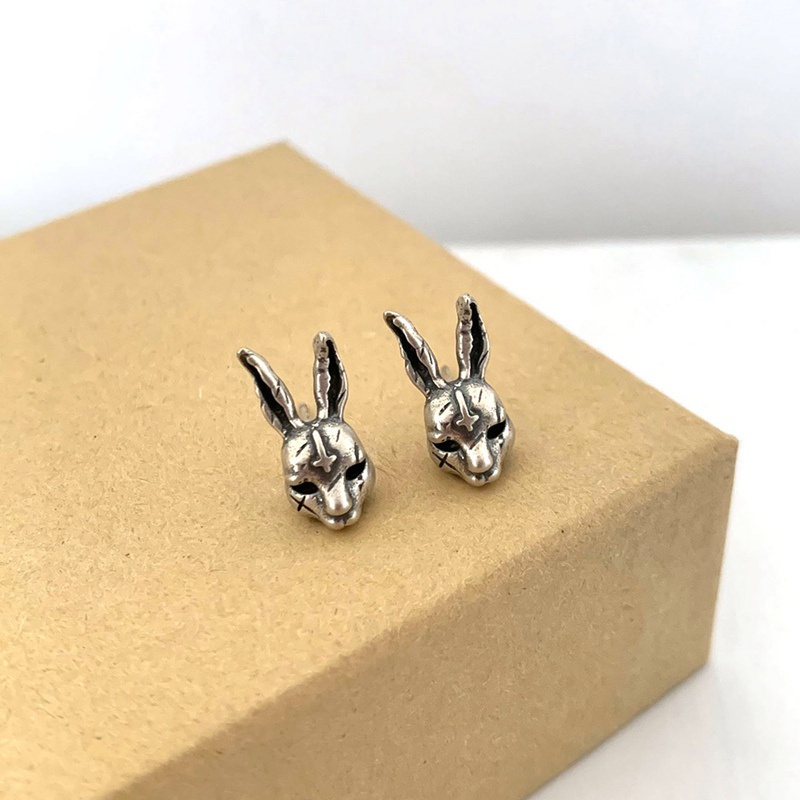 Fancyqube Anting Stud Desain Hewan Kelinci Gaya Gothic Vintage