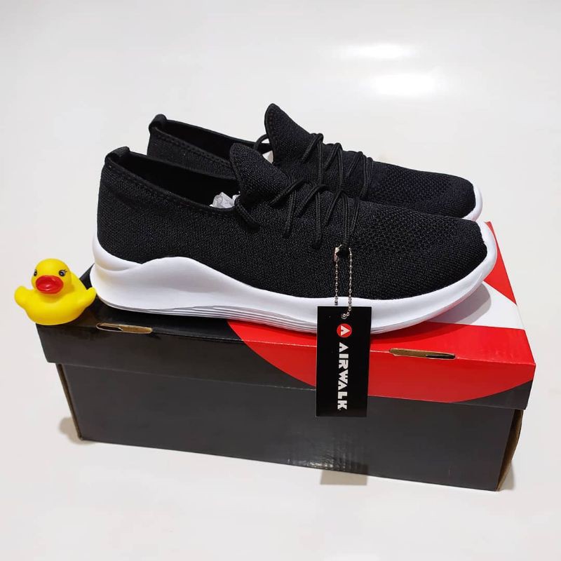 Sale 70% Sepatu Sneakers Pria Airwalk Lauren Black Original Store BNIB Termurah