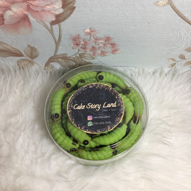

Kue kering Ulat