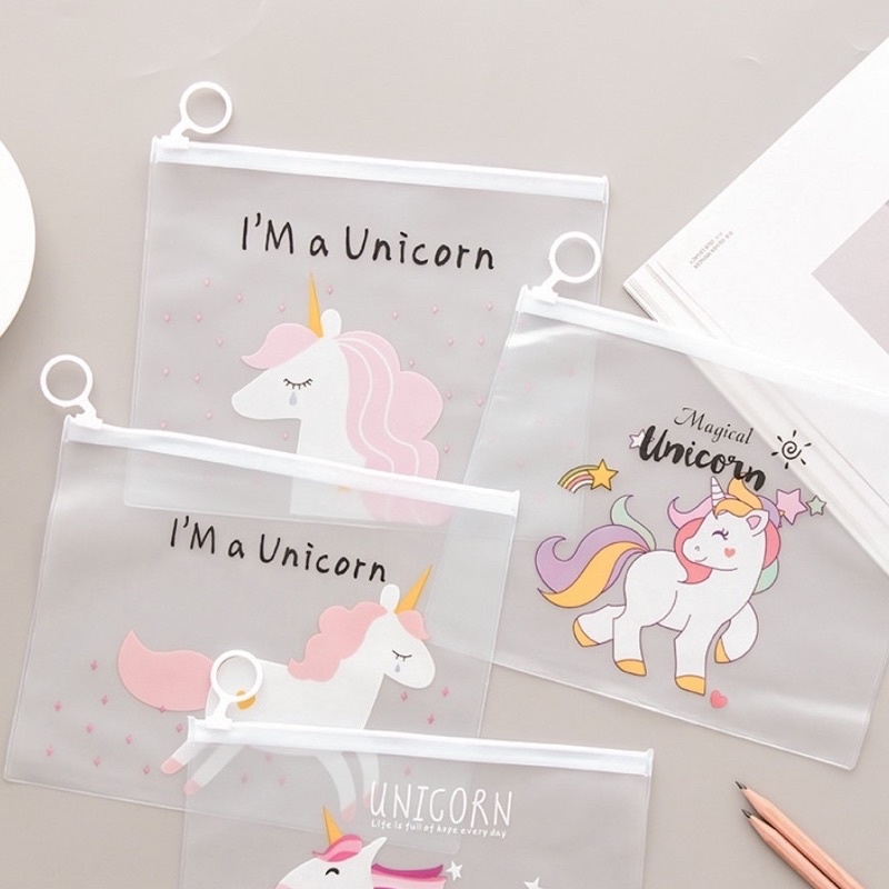

Pouch Plastik Unicorn / Kantong / Tempat Kotak Pensil atau Masker Serbaguna Serba guna / Pencil Case • Kiku Stuffs
