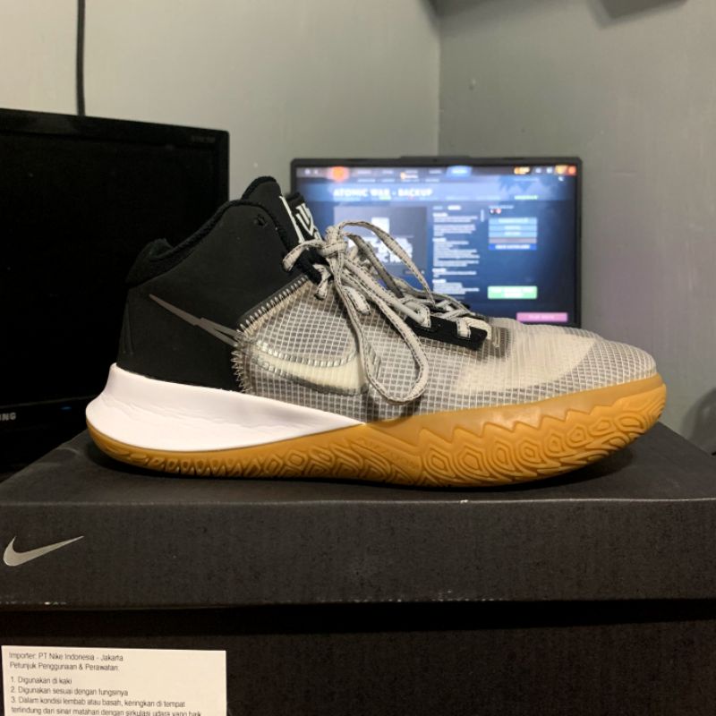 (Second) Sepatu Basket Nike Kyrie Flytrap IV EP Original