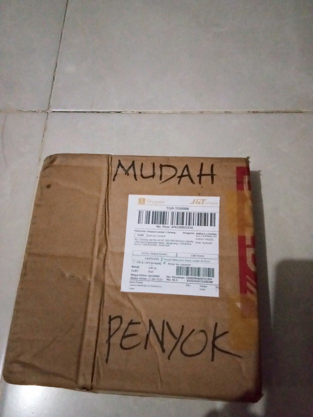 Loyang Kotak/bulat Uk.20x20x4cm..