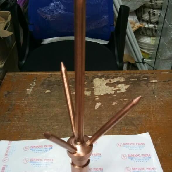 Tombak Anti Petir / Splitzen Trisula / Treesula 3/4" Inch Kuningan