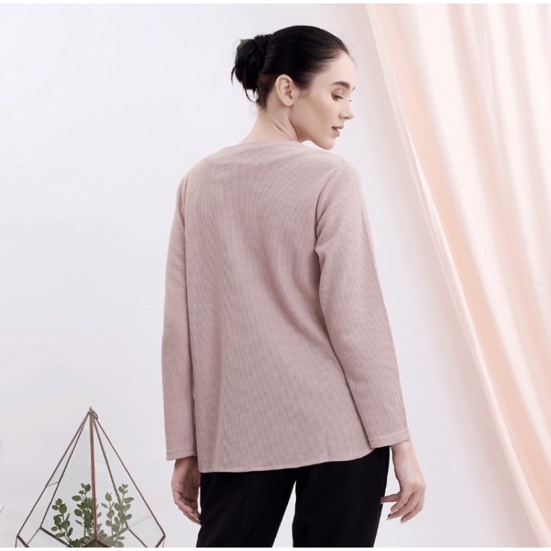 Knit Waffle Uniqlo Sweater / Baju Rajut Wanita