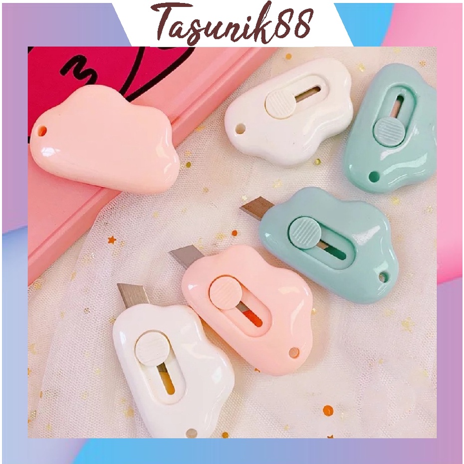 

⭐TasUnik88⭐ Cutter Mini Portable Bentuk Oval Mini Cutter Polos Travel Kit Pemotong Kertas Paper Cutter Lucu S006 S026