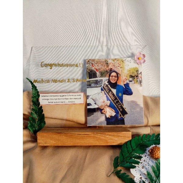ACRYLIC CUSTOM FLOW / gift wisuda unik / kado murah