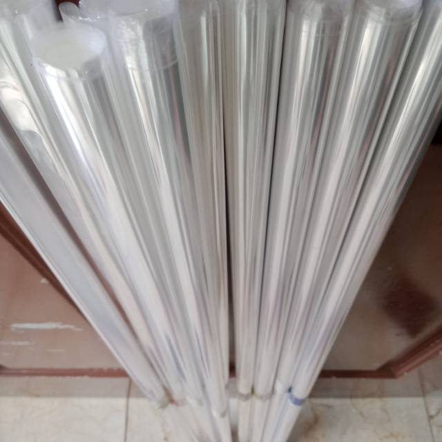 

(tebal 0,02)plastik parsel polos ukuran 100x90 ( isi 10 lembar )