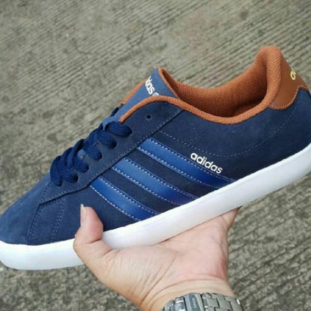SEPATU ADIDAS VL COURT