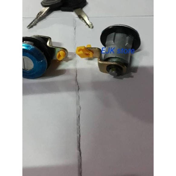 ✱ Door Key / anak kunci pintu mobil Mitsubishi T120SS / T-120 SS /Futura ❆