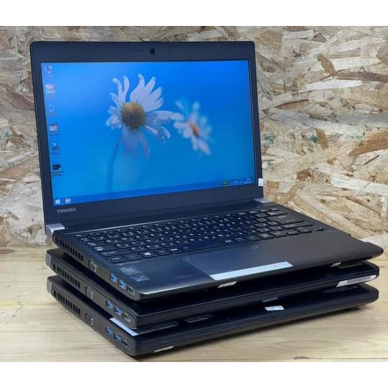 Laptop Toshiba Dynabook R731 R732 R734 R73 Core i5 4GB Mulus Original-3