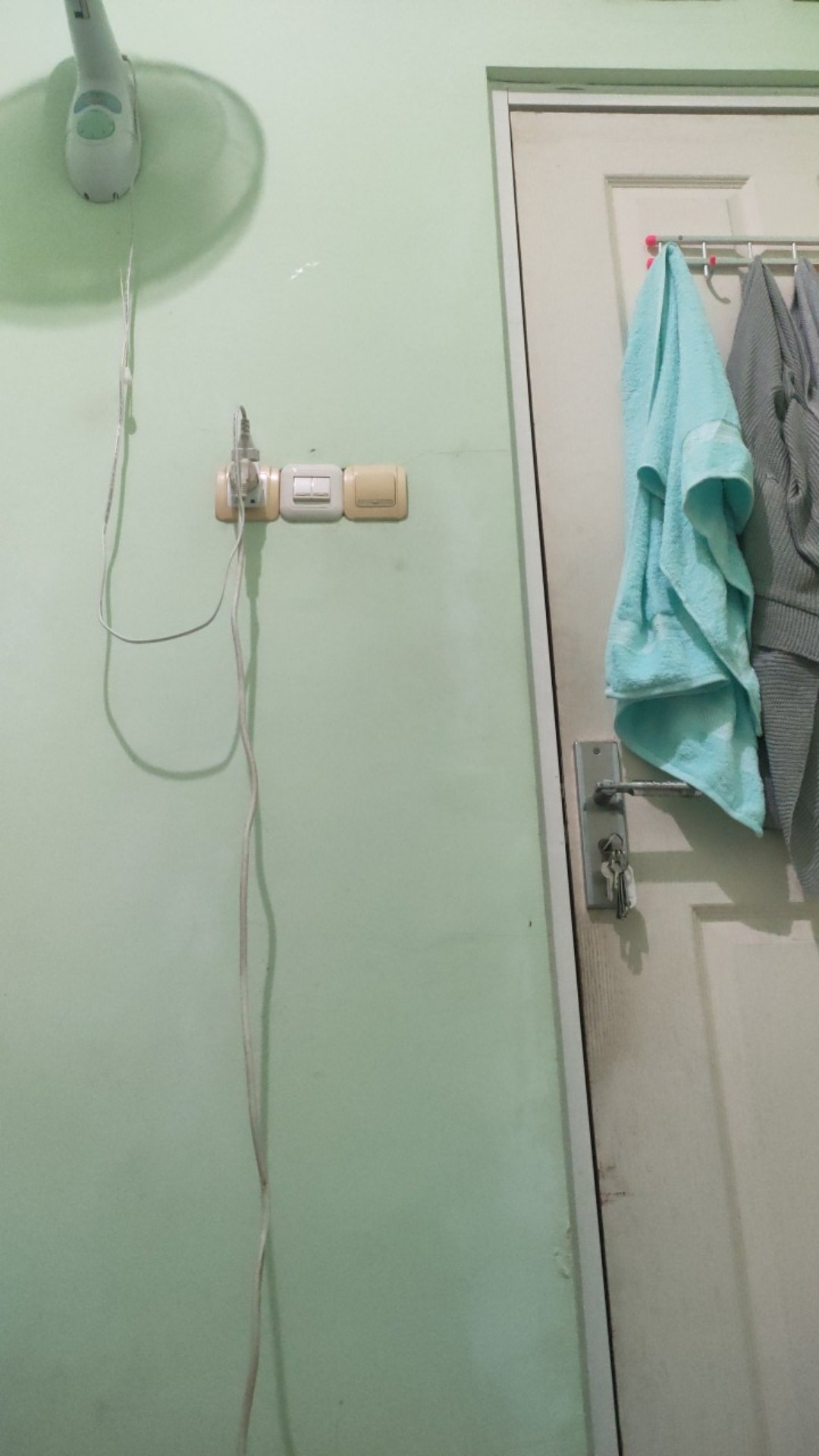 Rc Merah Putih Handuk Mandi 70x135/60x120/50x100 / Handuk Mandi Motif Polos By Terry Palmer