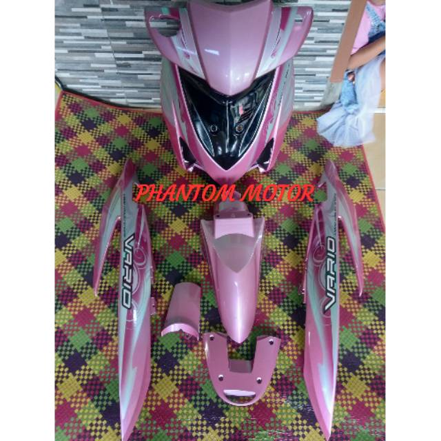 COVER BODY HALUS VARIO KARBU 110 LAMA PINK