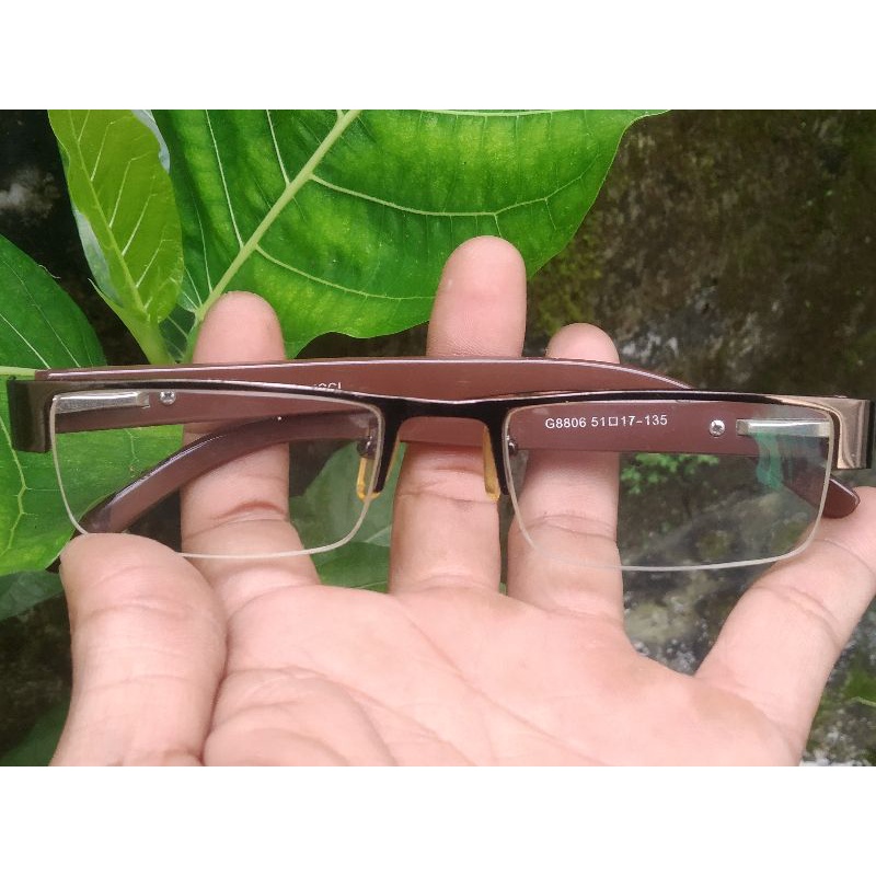 frame kacamata GUCCI