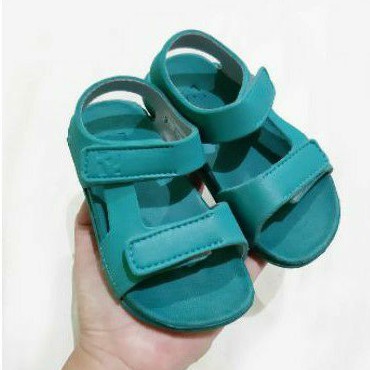 Sepatu sandal TOEZONE BAJO / sendal oshkosh