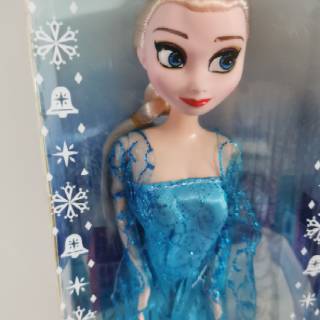 Boneka frozen elsa  anna barbie kotak olaf Shopee Indonesia