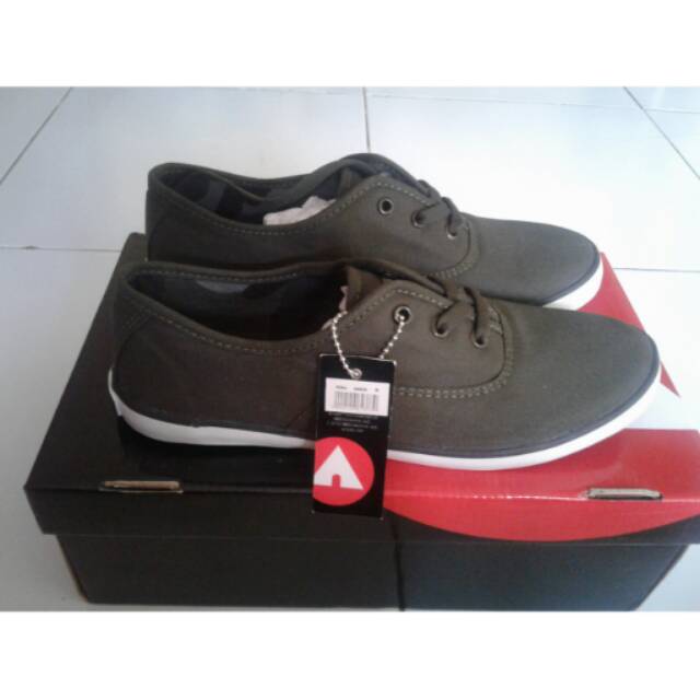 Sepatu Airwalk Ori size 39 hijau army