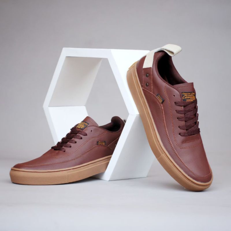 WOLF x CYRE| TERBARU !!! 100% KULIT ASLI SNEAKERS PRIA KASUAL SPORTY CEVANY DANTE COKLAT ORIGINAL