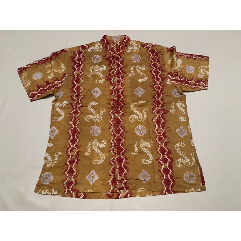 Preloved Kemeja Atasan Batik Pria Lengan Pendek Pakaian Kerja / Atasan Kerja