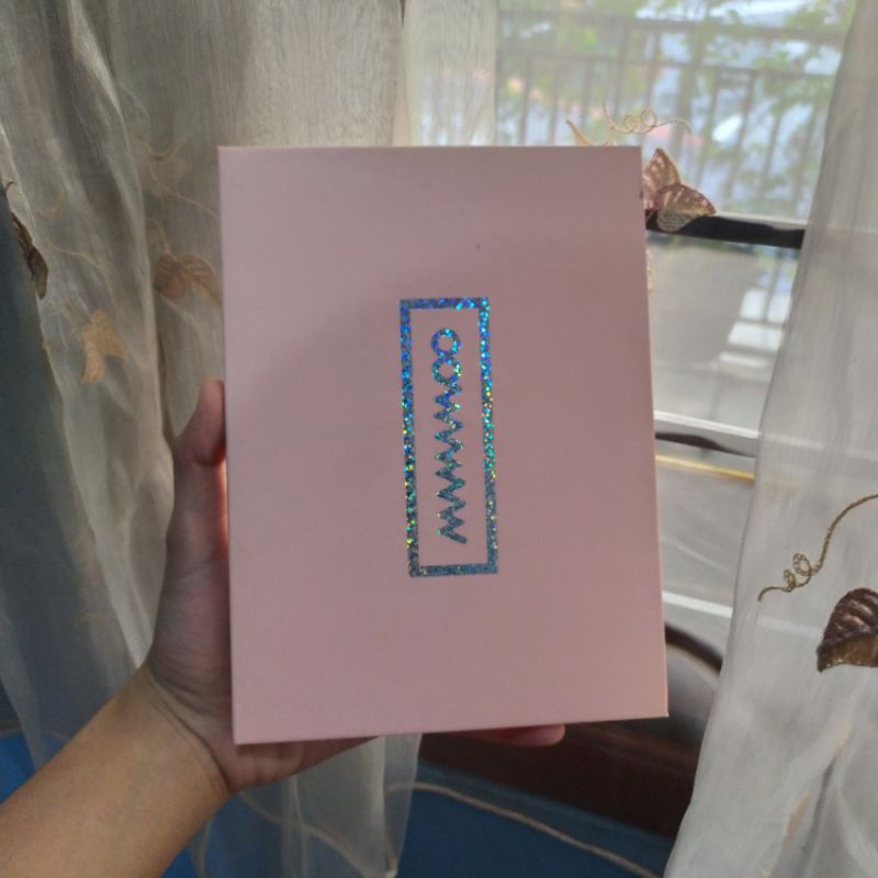 UNSEALED MAMAMOO - [HELLO] 1st Mini Album (Pink ver.)