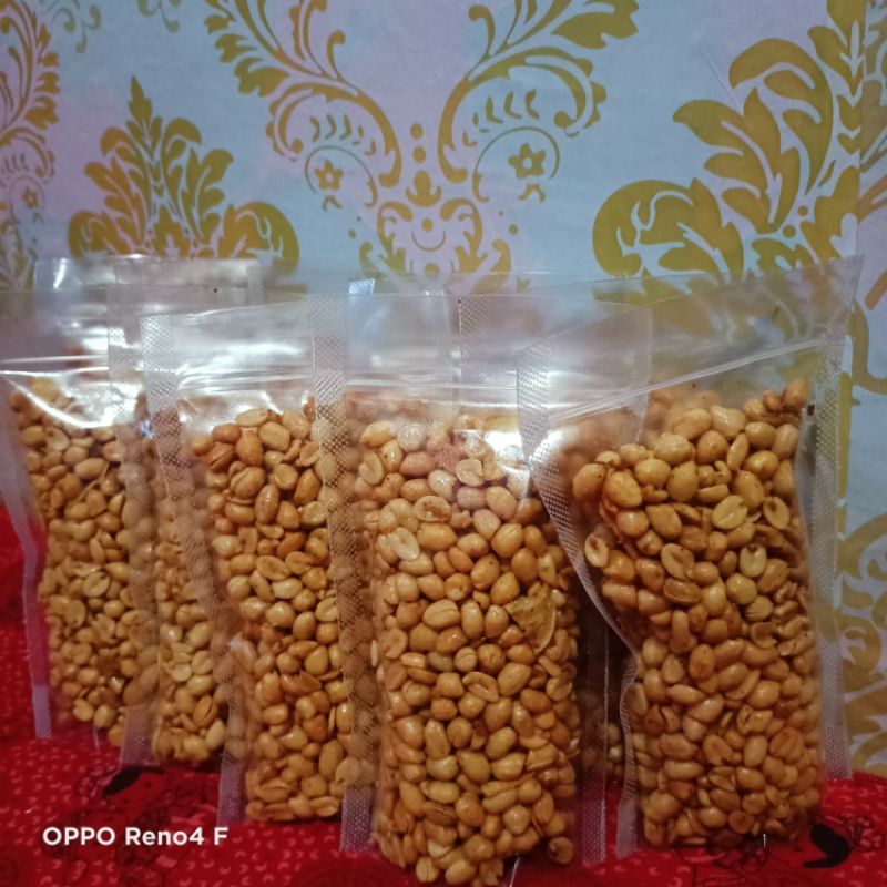 

kacang goreng asin