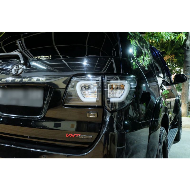 Sonar Stop Lamp Lampu Belakang Toyota Fortuner 2011-2015 Light Bar