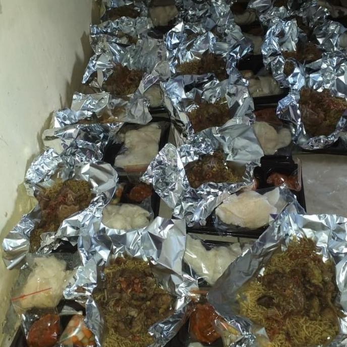 

Aqiqah Nasi Kebuli Abang Ade Kambing Betina 100 Porsi ---Termurah---