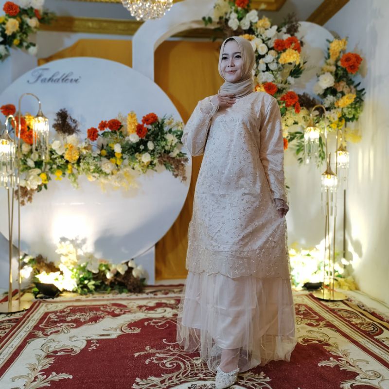 Gamis Pesta Full Brukat Tile Depan Belakang Geraldine Dress