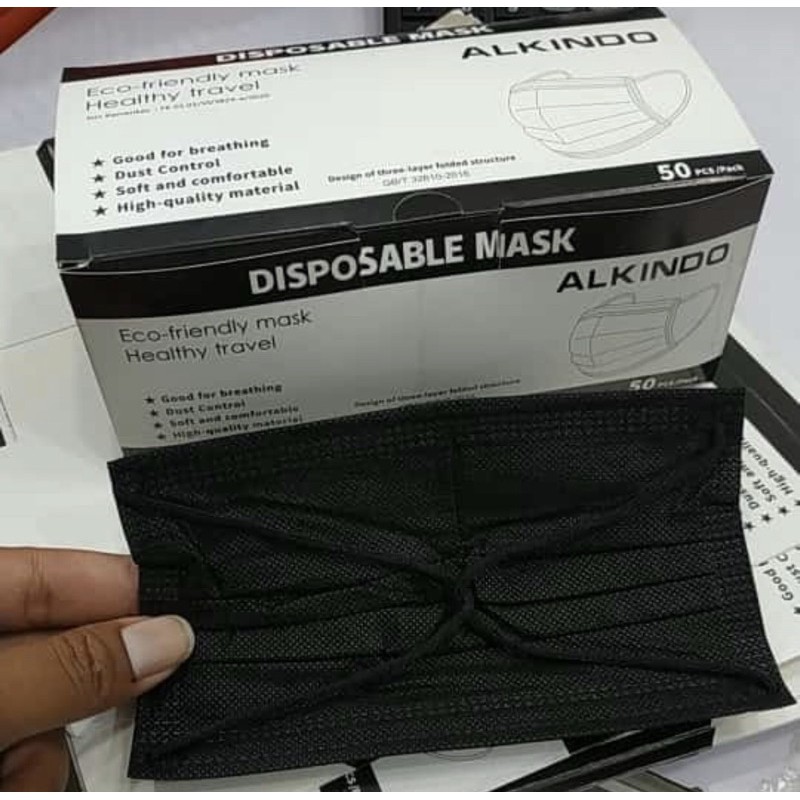 maskerHijabHitam