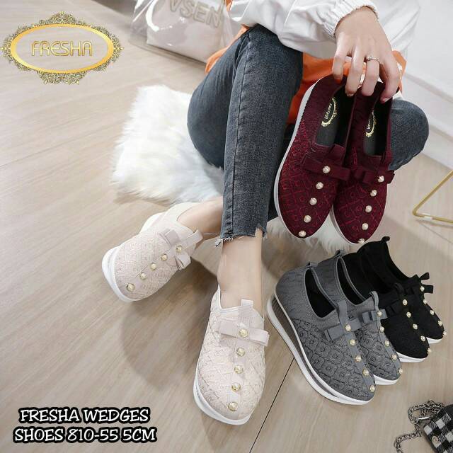 Fresha Wedges Shoes 810-55