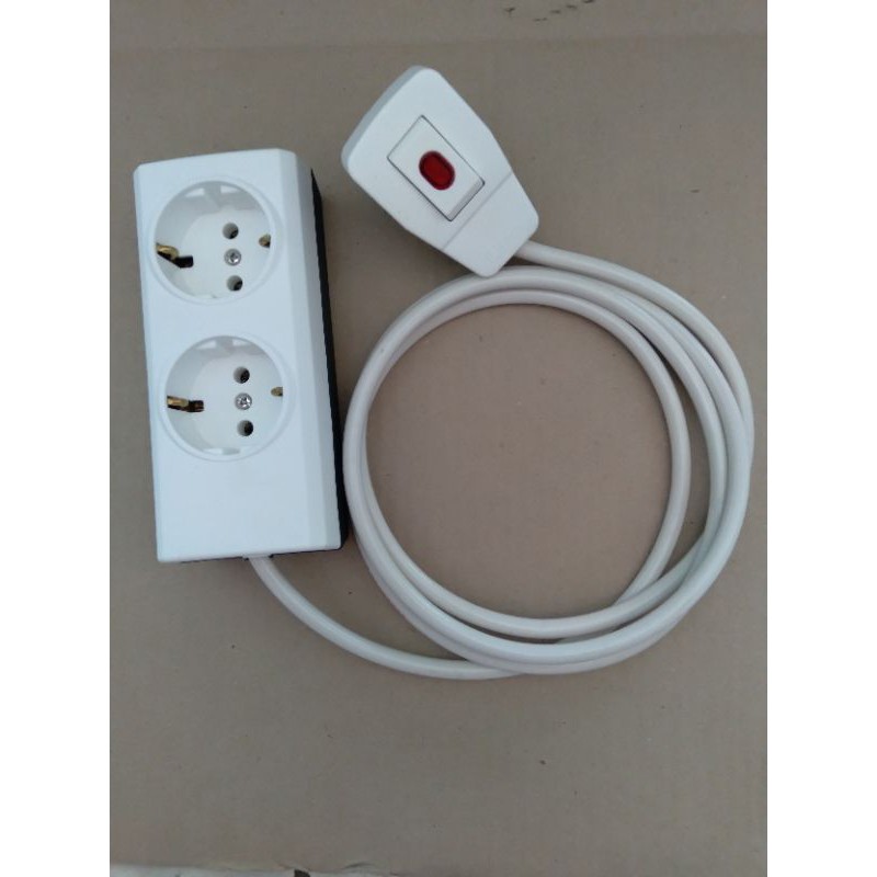STOP KONTAK  BROCO 2 LUBANG + KABEL 3 M + SAKLAR LAMPU BROCO