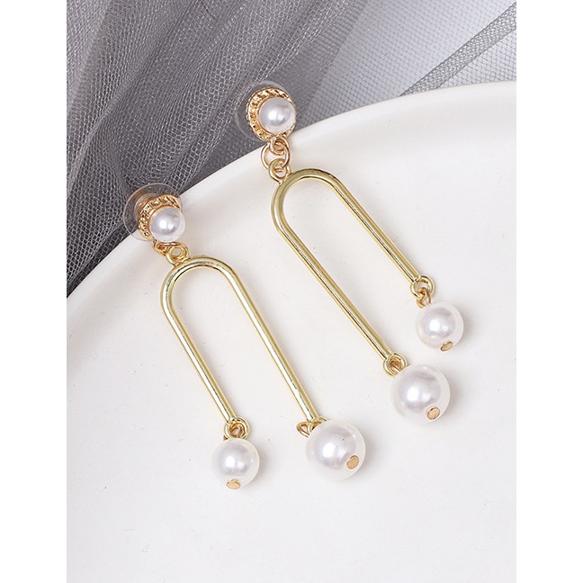 LRC Anting Tusuk Fashion Gold Fringed Pearl Earrings D02988