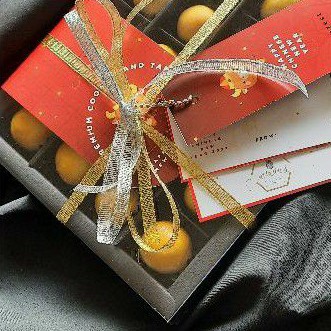 

cny gift 4 premium kue kering nastar