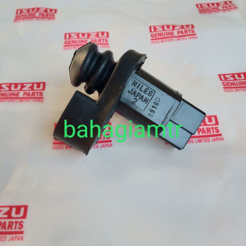 switch pintu panther switch pintu bagasi belakang isuzu panther