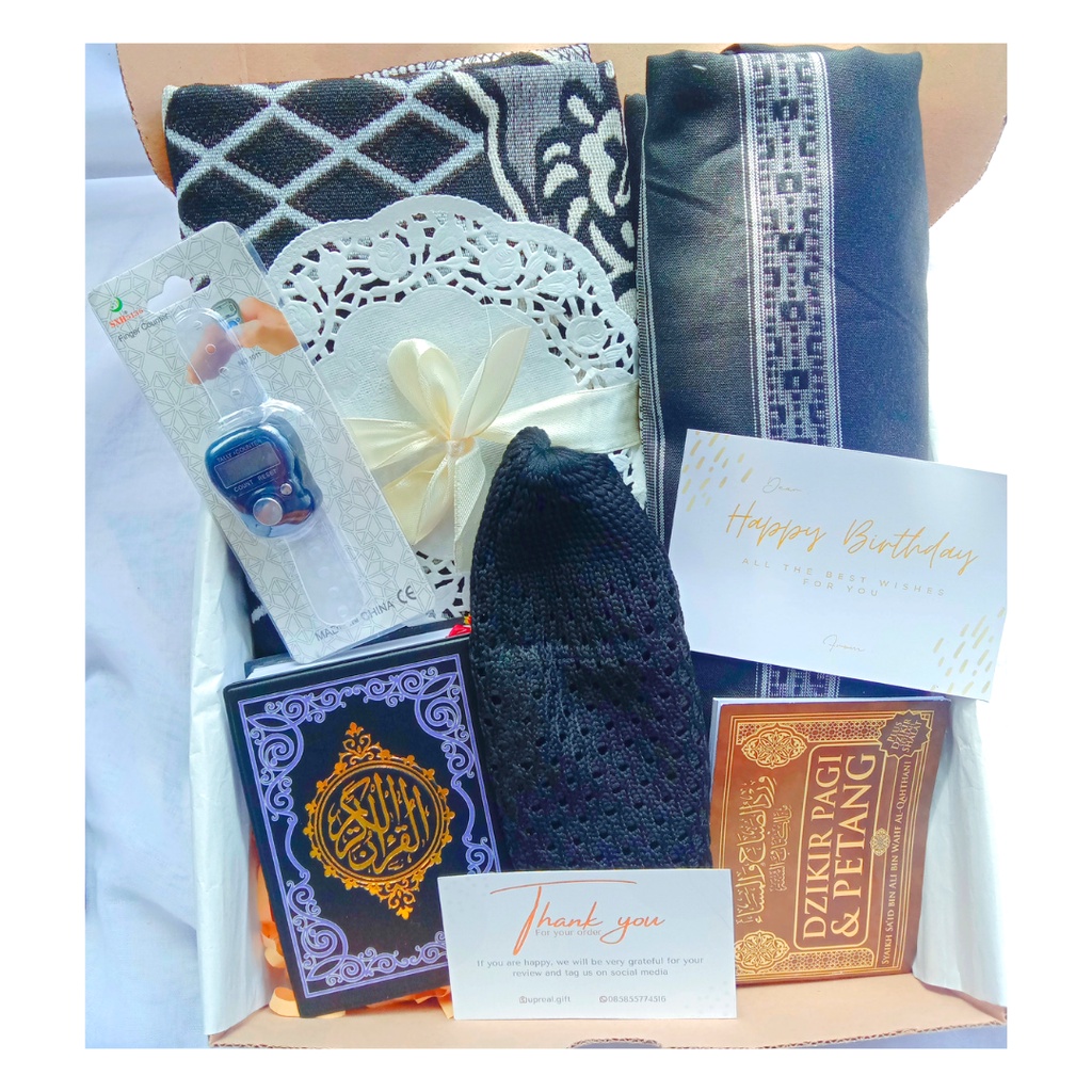 KADO ULANG TAHUN COWOK SET HAMPERS ALAT SHOLAT COWOK HAMPERS SARUNG SAJADAH LENGKAP MURAH