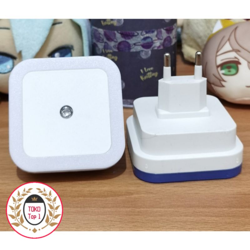 Lampu Tidur Night / Sleep Mini Lamp Dekorasi Hias KOTAK LED Otomatis Sensor Cahaya ECER GROSIR MURAH