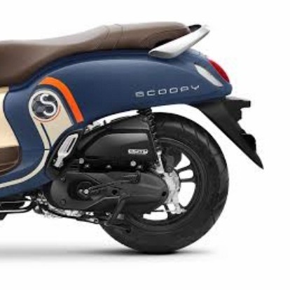 Emblem New Scoopy 2021 Chrome/Gold Original