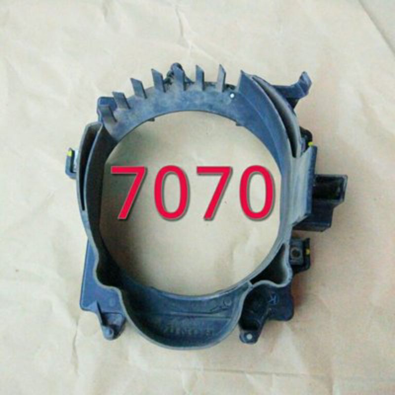 cover shroud radiator Vario 125 old - Vario 150 - Vario 125 LED . dudukan radiator