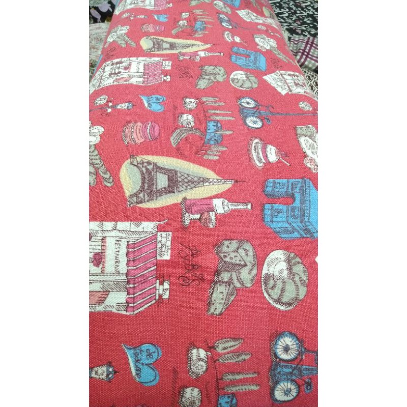 

kanvas paris warna Merah ( 50 cm x 150 cm )