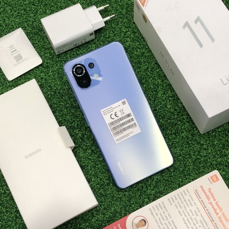 Xiaomi Mi 11 Lite 8/128gb Bekas Pakai Mulus Garansi Resmi