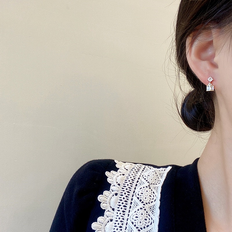 VINJOTAN - ANTING TUSUK KOREA SIMPEL CUBE EMAS ANTI KARAT STERLING SILVER S925