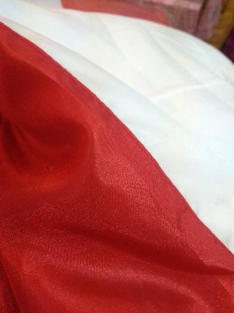 Bendera merah putih bahan satin