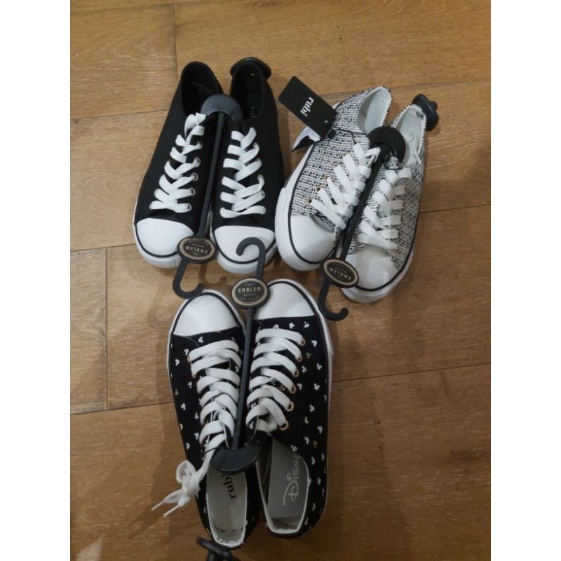 sepatu sneakers rubi Jody low rise cotton on