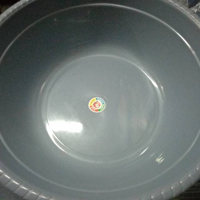 Baskom plastik komet star 18