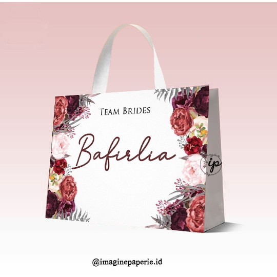 

Paper bag + Laminasi doff 26x21x8cm