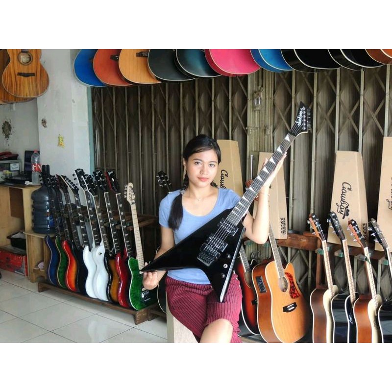 GITAR LISTRIK JACKSON V RR HITAM
