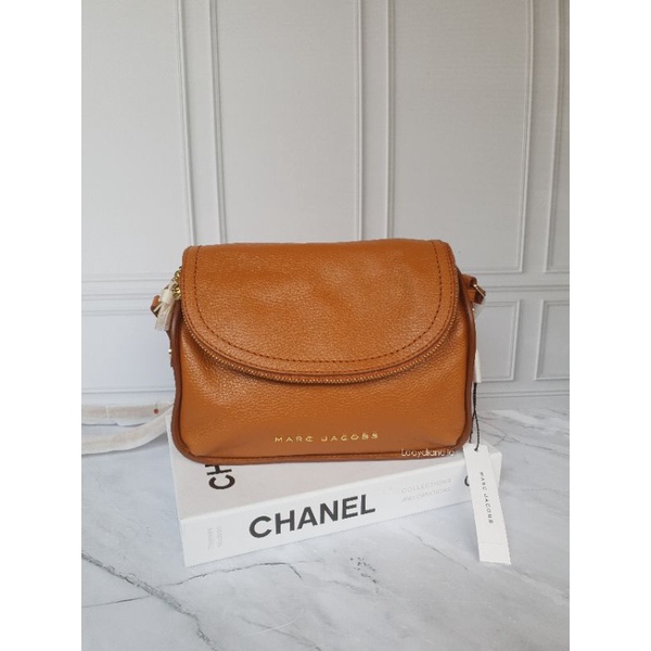 Marc Jacobs mini Groove smoke almond