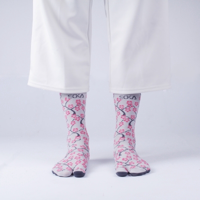 Kaos Kaki Wanita Murah / SOKA Sock Essentials Motif SAKURA / Kaos Kaki Jempol Muslimah Panjang