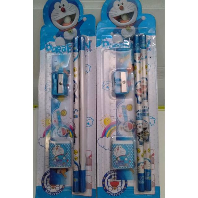 

Alat Tulis Karakter 4 in 1